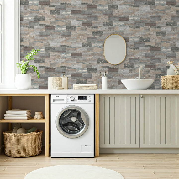 Elegant aesthetic in the laundry room