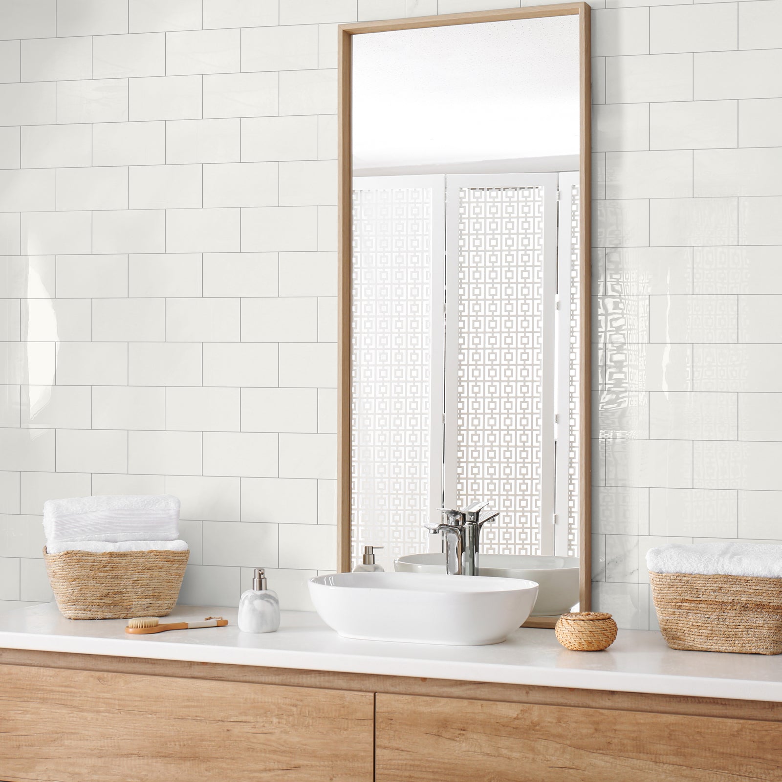 Elegant aesthetic in the bathroom